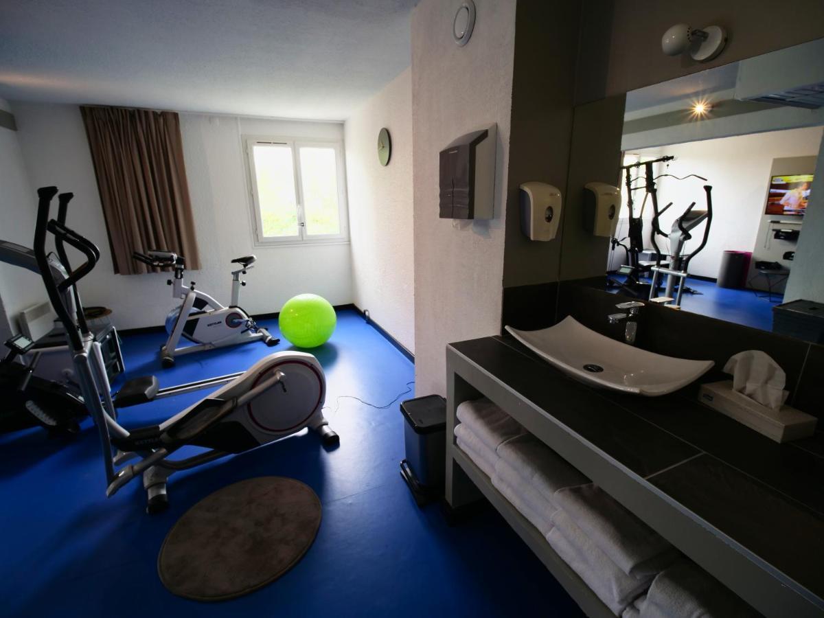 Hotel Ibis Chartres Ouest Luce Esterno foto