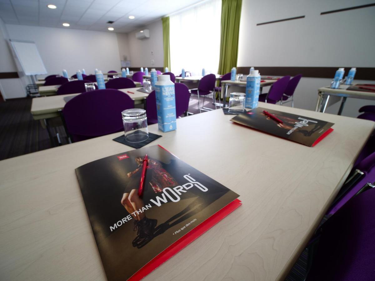 Hotel Ibis Chartres Ouest Luce Esterno foto