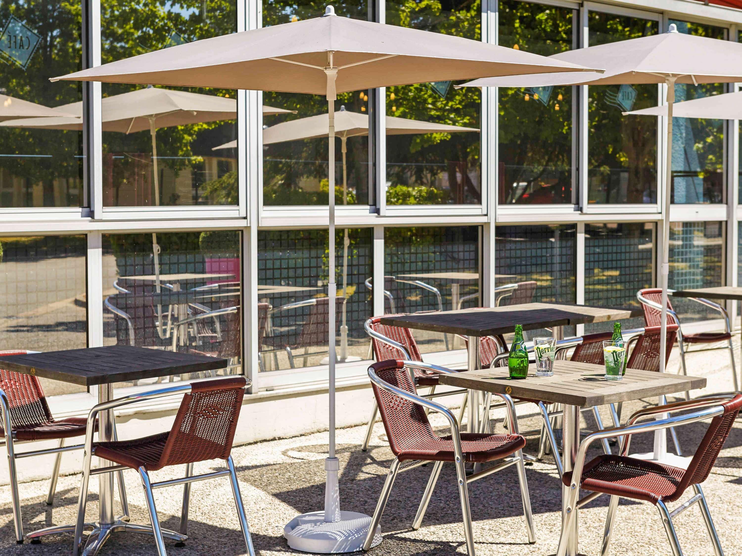Hotel Ibis Chartres Ouest Luce Esterno foto